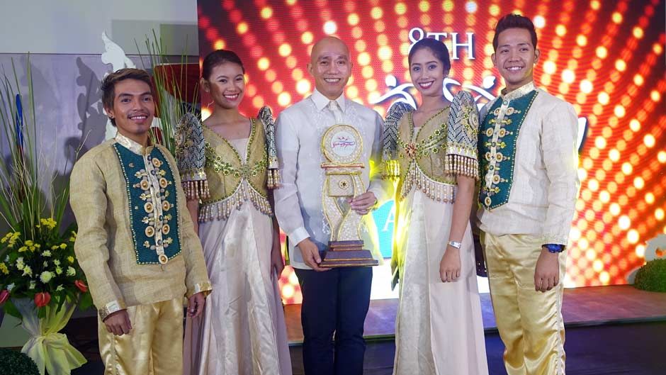 公共健康系学者荣获菲律宾塔克洛班市杰出贡献奖